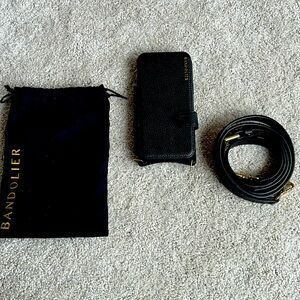 Bandolier HAILEY FOLIO Gold and Black iPhone 12 Pro Max/13 Pro Max